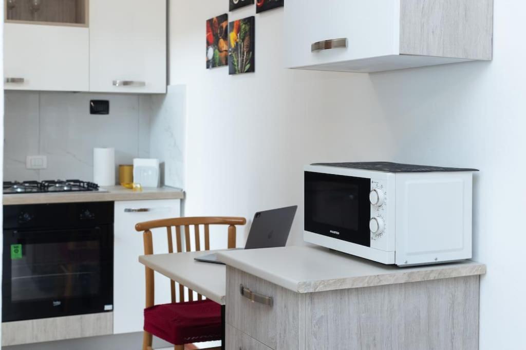 Bgy Airport 10min - Casa Moderna Con Ampio Balcone Apartment *